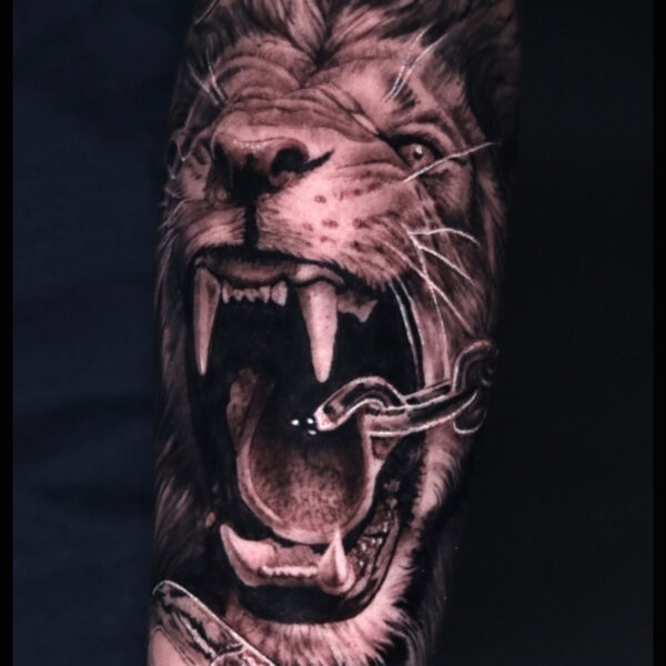 Realistic Lion Tattoo