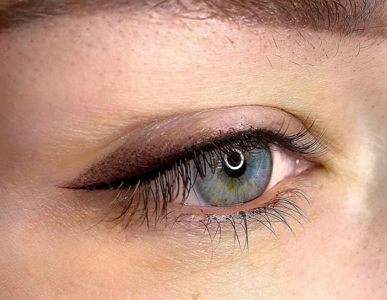 Soft Edge Permanent Eyeliner