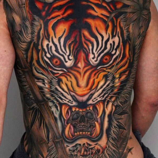 Neo Traditional Tiger Tattoo Covering the Back